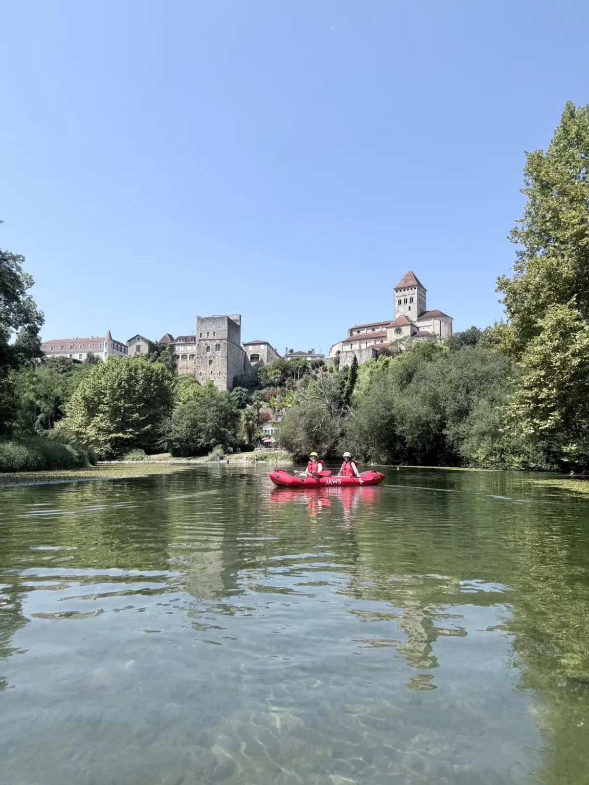 Gave d'Oloron, d'Oloron à Sauveterre Packrafts sur le gave d'Oloron au pied de Sauveterre-de-Béarn